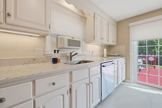 141 Russell Road, Framingham, MA 01702