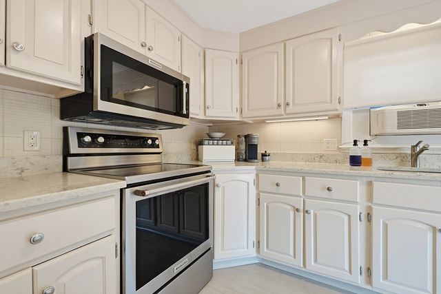 141 Russell Road, Framingham, MA 01702