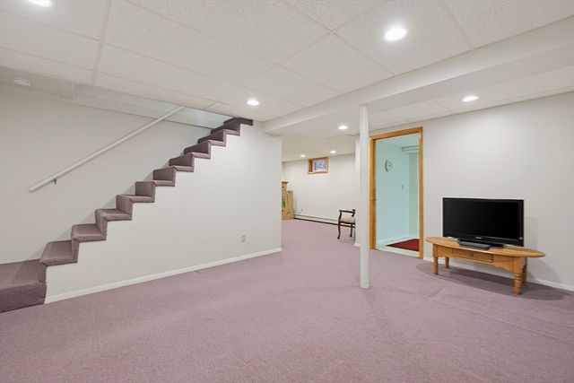 141 Russell Road, Framingham, MA 01702
