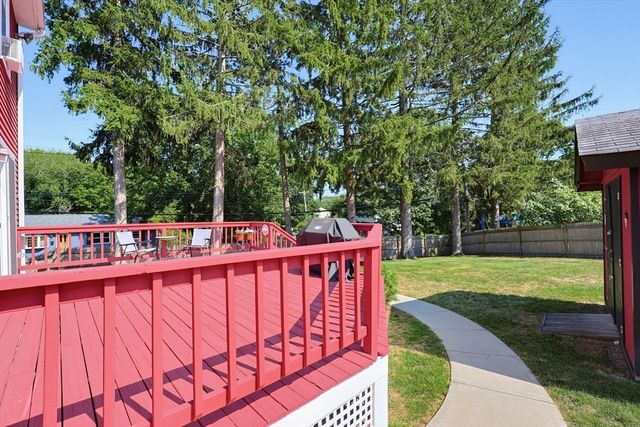 141 Russell Road, Framingham, MA 01702