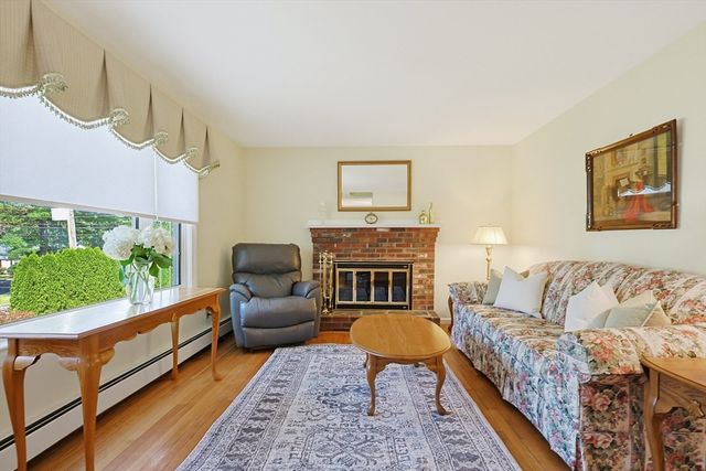 141 Russell Road, Framingham, MA 01702