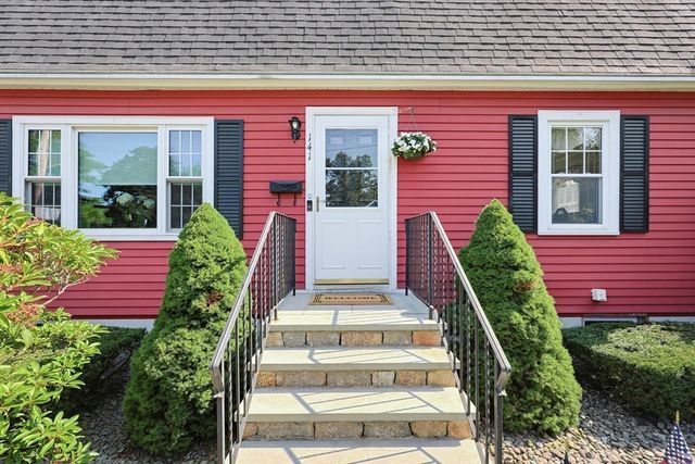 141 Russell Road, Framingham, MA 01702