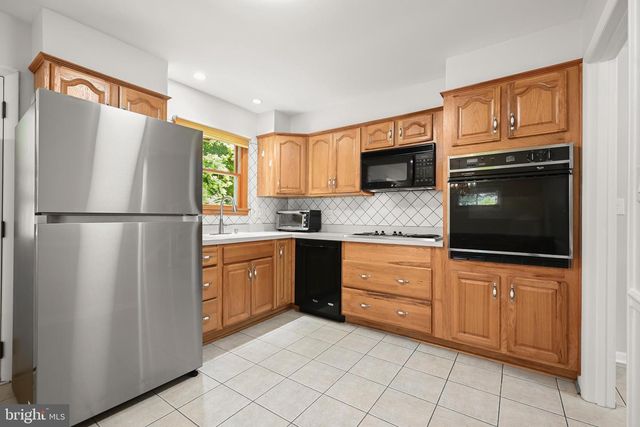9201 LIMESTONE PL, College Park, MD 20740