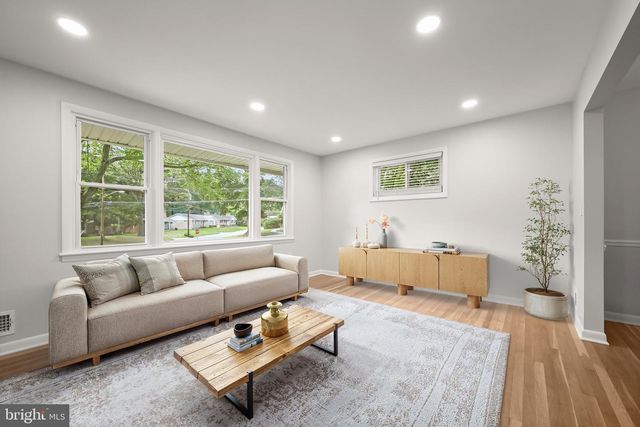 9201 LIMESTONE PL, College Park, MD 20740