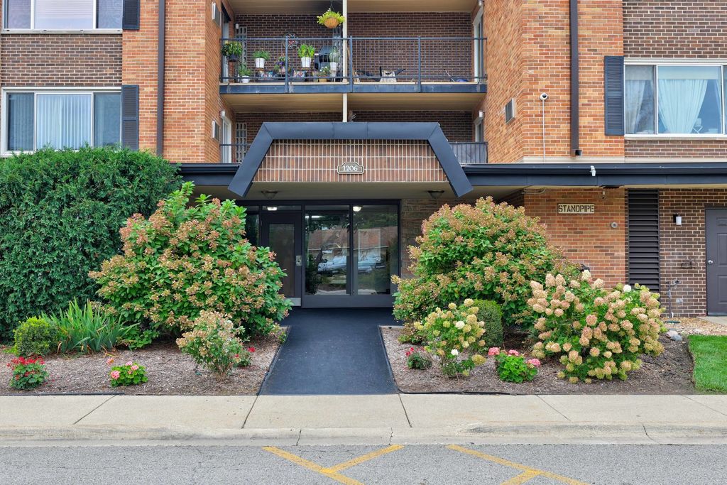 1206 S New Wilke Road 403, Arlington Heights, IL 60005 — photo 2