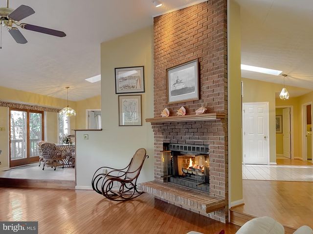 288 ELKINS LN, Lusby, MD 20657