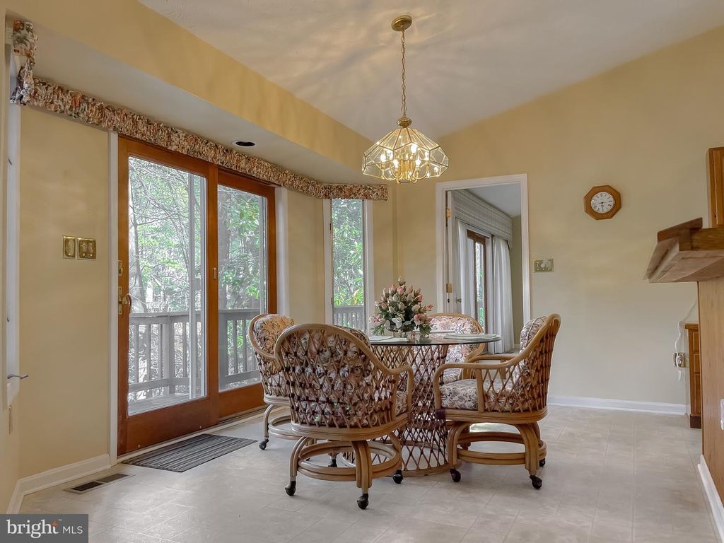 Image 31 of property listing at 288 ELKINS LN, Lusby, MD 20657