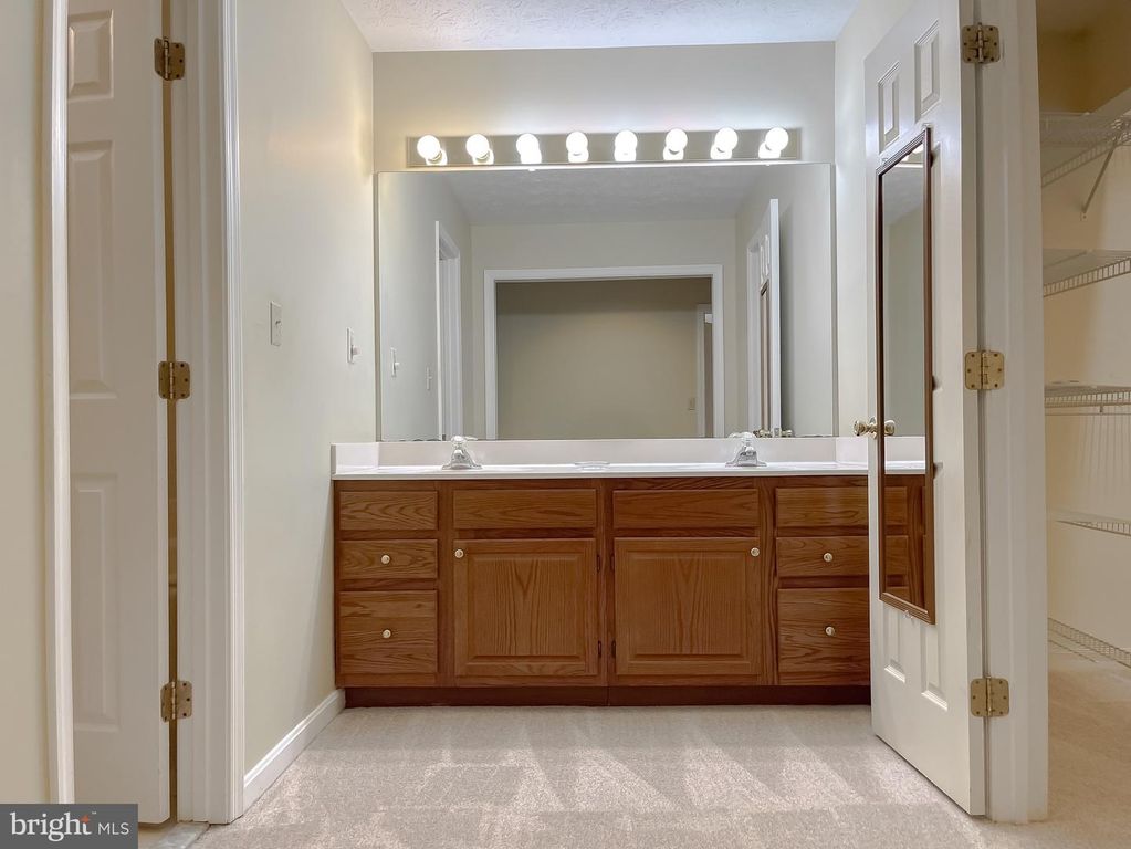 Image 44 of property listing at 288 ELKINS LN, Lusby, MD 20657