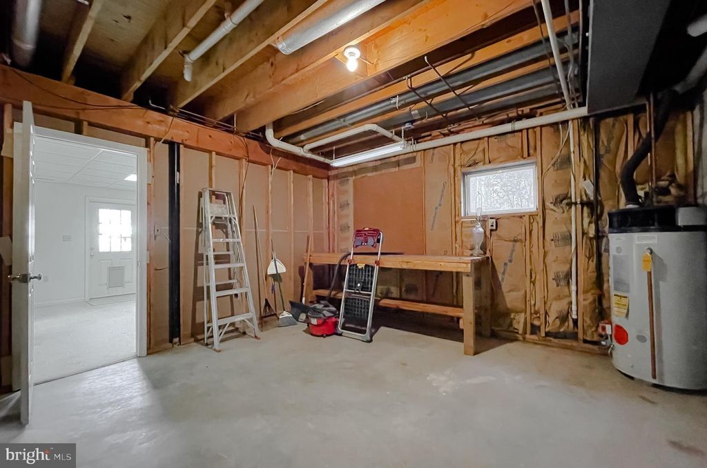 Image 52 of property listing at 288 ELKINS LN, Lusby, MD 20657