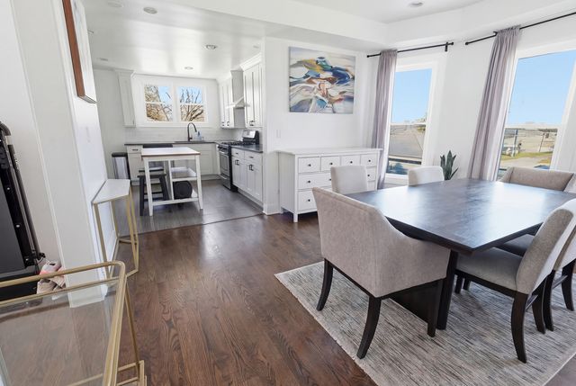 410 Standish Street, Elgin, IL 60123