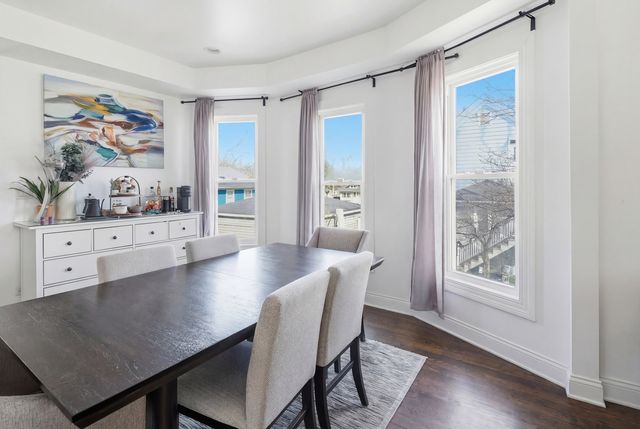 410 Standish Street, Elgin, IL 60123