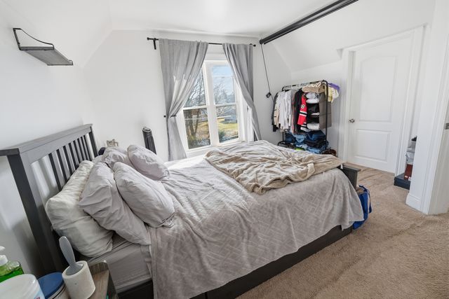 410 Standish Street, Elgin, IL 60123