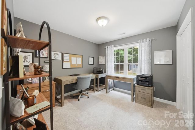 5780 Crown Terrace, Hickory, NC 28601