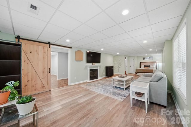 5780 Crown Terrace, Hickory, NC 28601