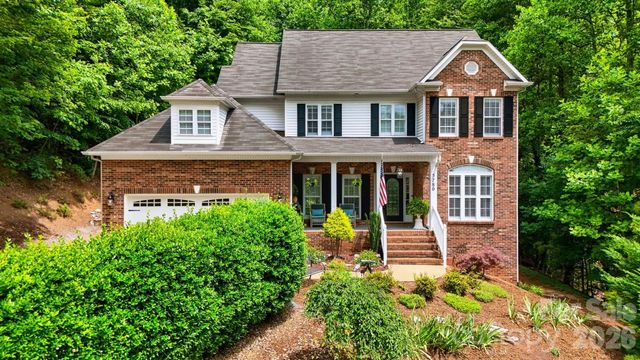 5780 Crown Terrace, Hickory, NC 28601