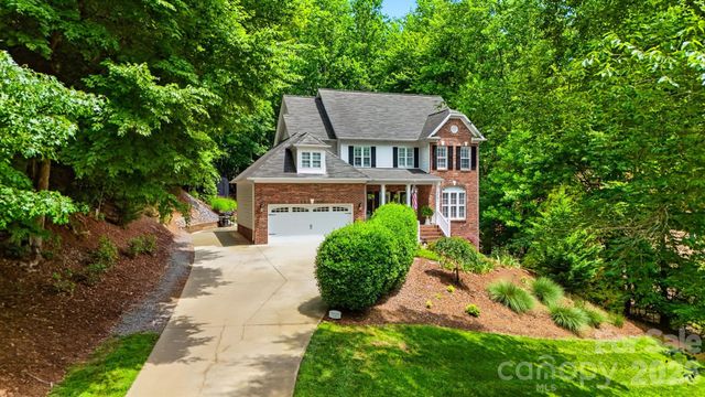 5780 Crown Terrace, Hickory, NC 28601
