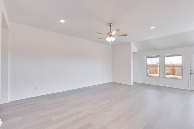 13417 Hamilton Hart DR, Elgin, TX 78621