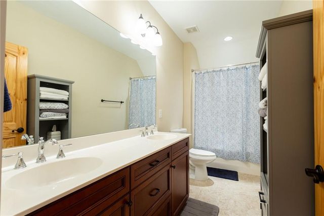 281 Chilhoe Drive, Canton, GA 30115
