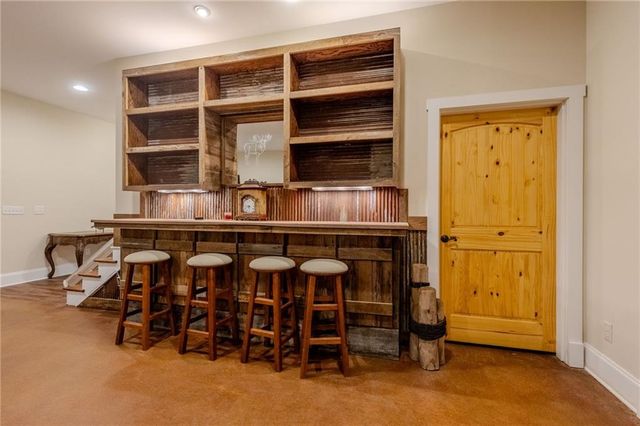 281 Chilhoe Drive, Canton, GA 30115