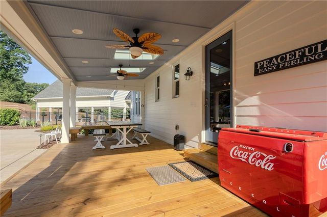 281 Chilhoe Drive, Canton, GA 30115