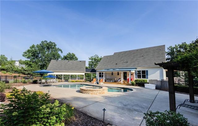 281 Chilhoe Drive, Canton, GA 30115