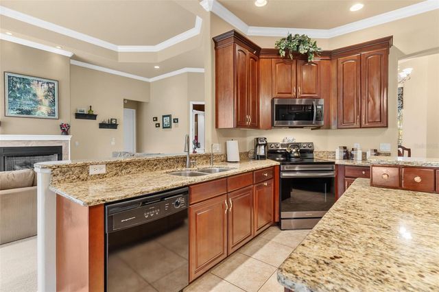 6053 SPINNAKER LOOP, Lady Lake, FL 32159