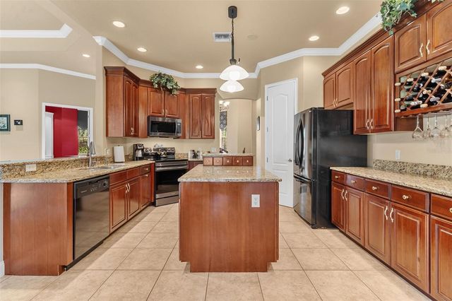 6053 SPINNAKER LOOP, Lady Lake, FL 32159