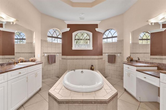 6053 SPINNAKER LOOP, Lady Lake, FL 32159