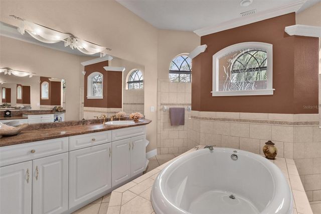 6053 SPINNAKER LOOP, Lady Lake, FL 32159