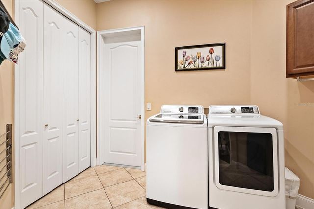 6053 SPINNAKER LOOP, Lady Lake, FL 32159