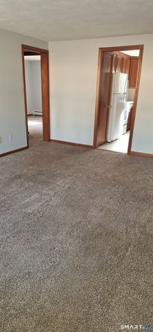 12 Carpenter Road 1E, Bolton, CT 06043