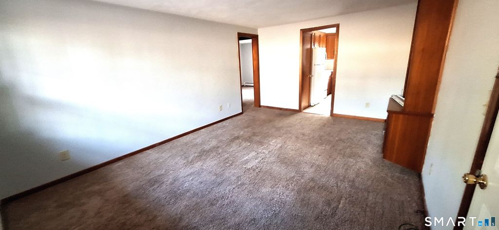 12 Carpenter Road 1E, Bolton, CT 06043