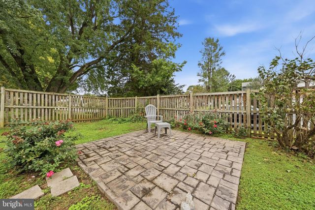 2 SWEET BRIAR LN, Hagerstown, MD 21742