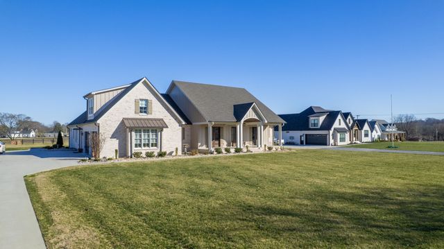 159 Sulphur Springs Rd, Shelbyville, TN 37160