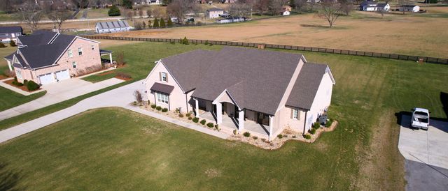 159 Sulphur Springs Rd, Shelbyville, TN 37160