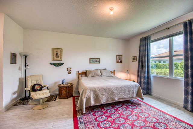 4720 NW Exchange Avenue, Jensen Beach, FL 34957