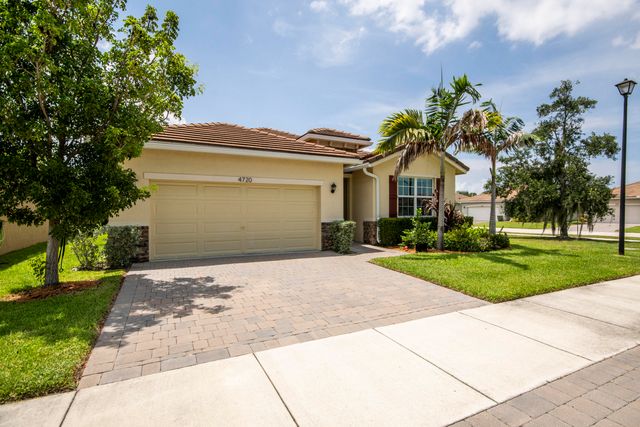 4720 NW Exchange Avenue, Jensen Beach, FL 34957
