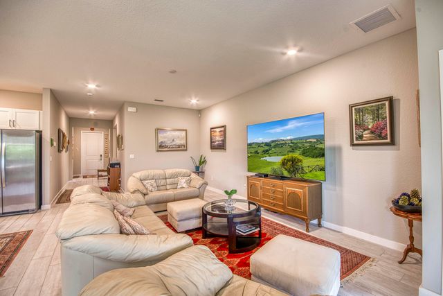 4720 NW Exchange Avenue, Jensen Beach, FL 34957