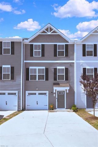 98 Clara CT, Suffolk, VA 23434