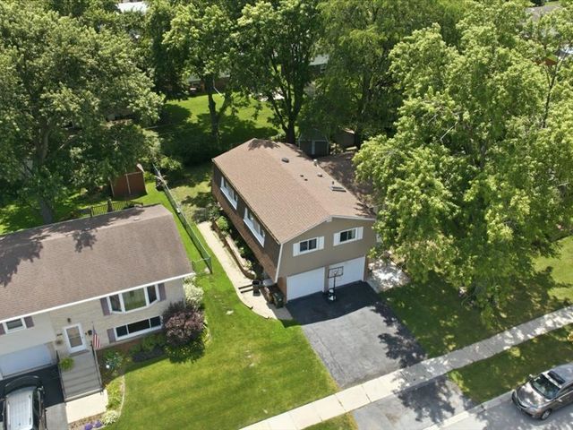 6313 Arcadia Drive, Tinley Park, IL 60477
