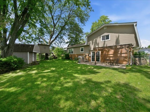 6313 Arcadia Drive, Tinley Park, IL 60477