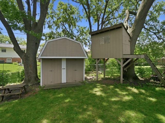 6313 Arcadia Drive, Tinley Park, IL 60477