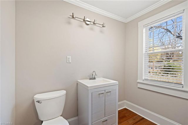 2002 Spring Garden Street, Greensboro, NC 27403