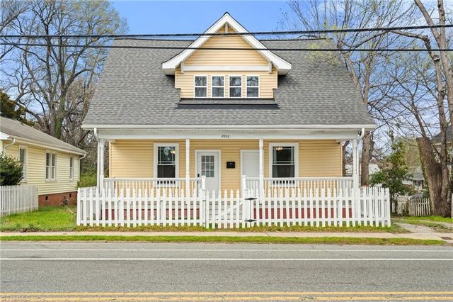 2002 Spring Garden Street, Greensboro, NC 27403