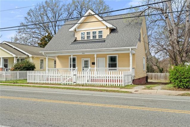 2002 Spring Garden Street, Greensboro, NC 27403