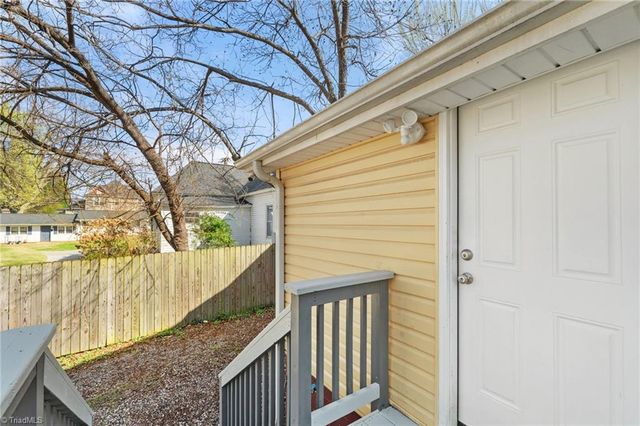 2002 Spring Garden Street, Greensboro, NC 27403