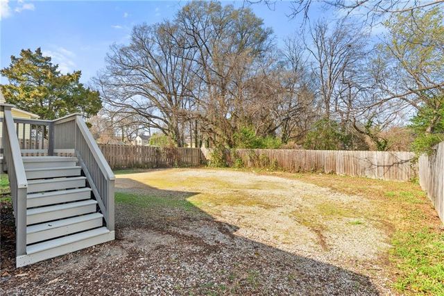 2002 Spring Garden Street, Greensboro, NC 27403