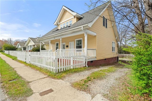 2002 Spring Garden Street, Greensboro, NC 27403