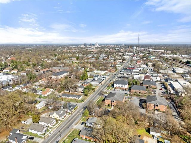 2002 Spring Garden Street, Greensboro, NC 27403