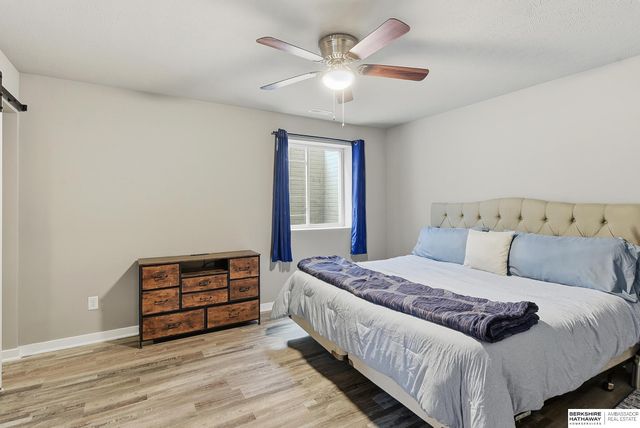 5113 N 180th Avenue, Omaha, NE 68022